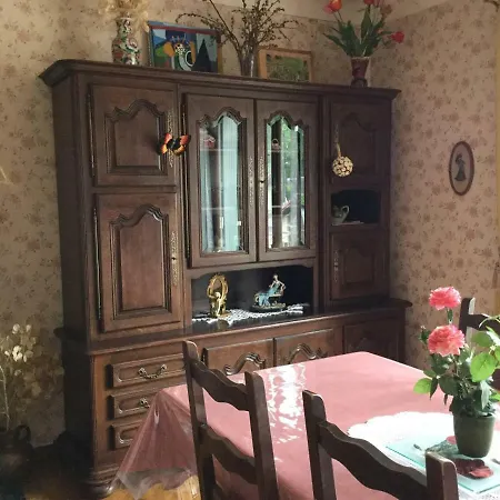Corisande Apartment *