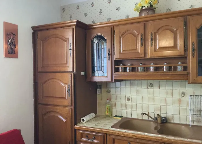 Independant Dans Corisande バニエール・ド・ビゴール